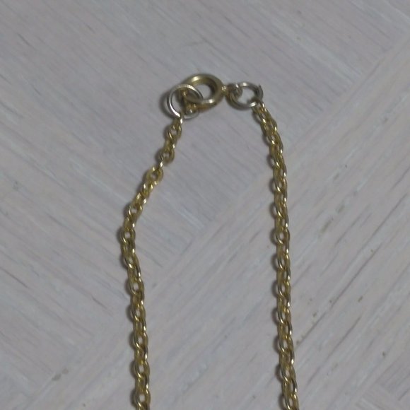 Gold Tone Chain with Pink Beads Necklace - Picture 5 of 7